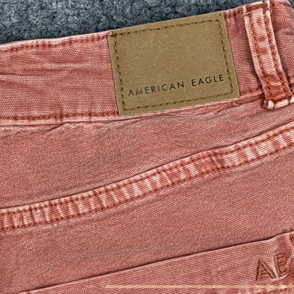 AE High Rise Utility Carpenter Jean Shorts Terracotta Pink Pink Size 2 Stretch